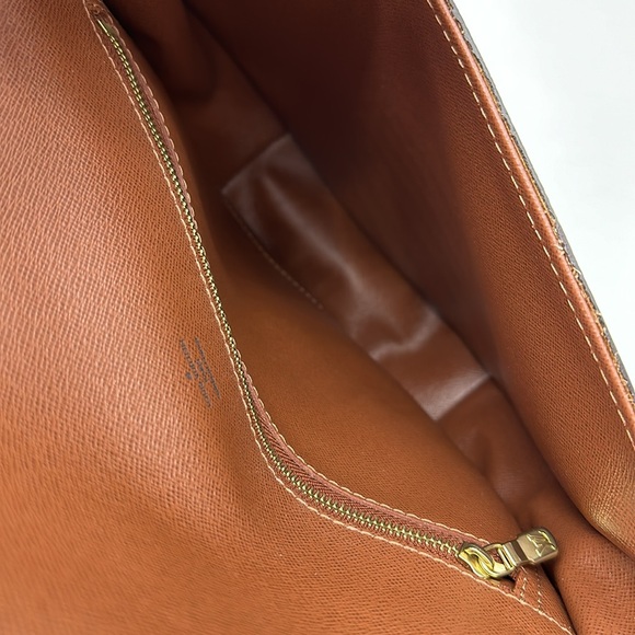 Louis Vuitton Monogram Chantilly Crossbody Bag - Picture 7 of 13